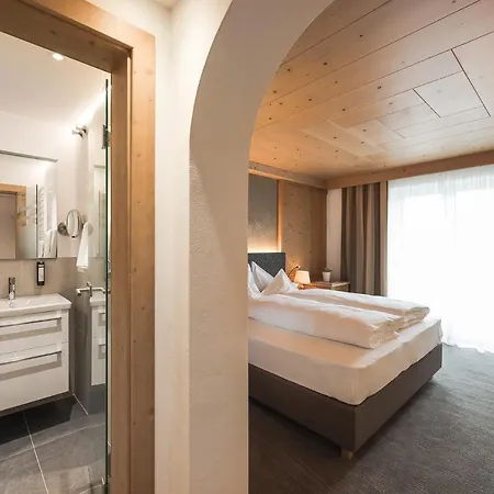 Alpenhof Hotel