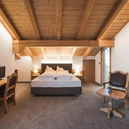 Hotel Alpenhof