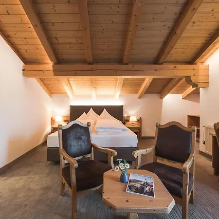 Hotel Alpenhof