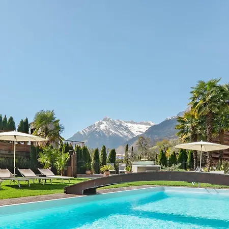 Hotel Alpenhof Tirolo